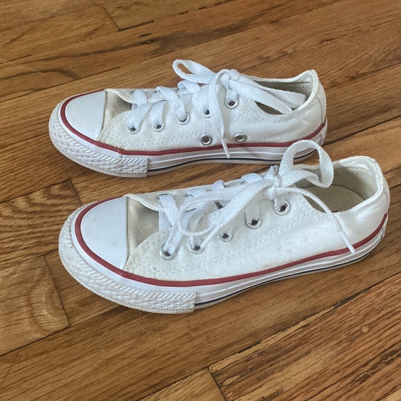 Converse - Picture 3 of 6